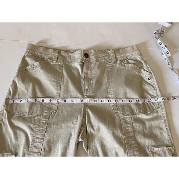 Style & Co. Tan Cargo Capri Pants, Women's size 1 - Picture 7 of 10